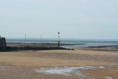 Grandcamp Maisy - la plage et l'entrée du port